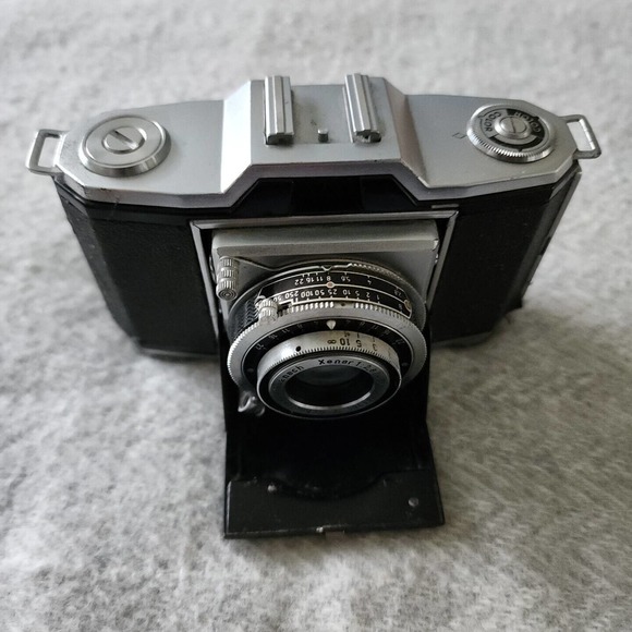 Zeiss Ikon Ikonta 35 522/24 with Xenar 2.8/45mm, Compur-Rapid - Picture 3 of 7